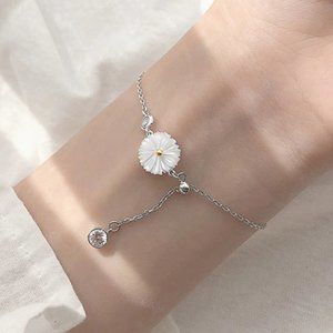 NEW 925 Sterling Silver White Daisy Bracelet
